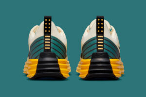 Giay Nike Lunar Roam 'Alabaster' DV2440-700