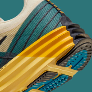 Giay Nike Lunar Roam 'Alabaster' DV2440-700