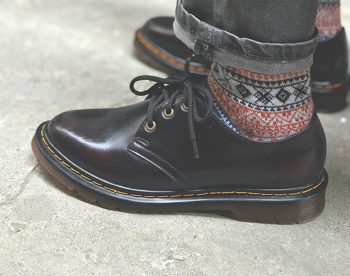 Dr.Martens 1461 - Dòng giày làm nên thành công của thương hiệu Hinh anh 1: Dr.Martens 1461 - Dong giay lam nen thanh cong cua thuong hieu