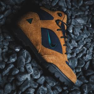 Giay Nike ACG Torre Mid Waterproof 'Burnt Sienna' FD0212-800