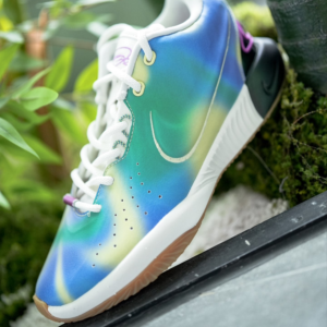 Giay Nike LeBron 21 GS 'New Age Of Sport' FN4305-900