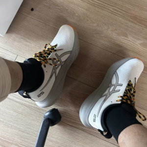 Giay Asics Gel Nimbus 25 'Neon Lime' 1011B769-200