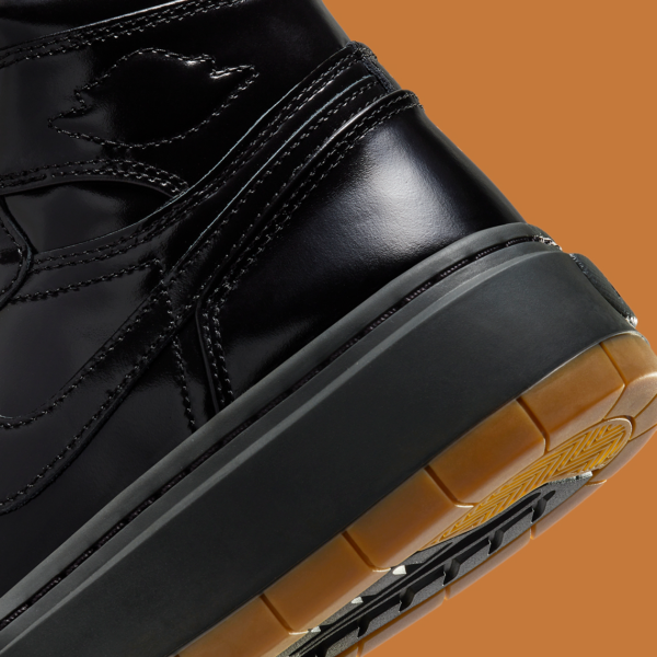 Giay Nike Air Jordan 1 High Elevate 'Black Gum' FB9894-001
