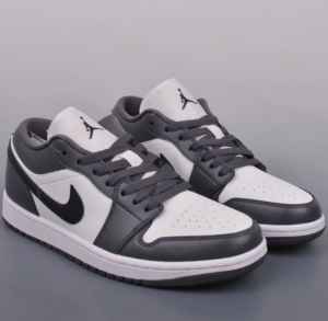 Giay Nike Air Jordan 1 Low 'Off-Noir' DC0774-102