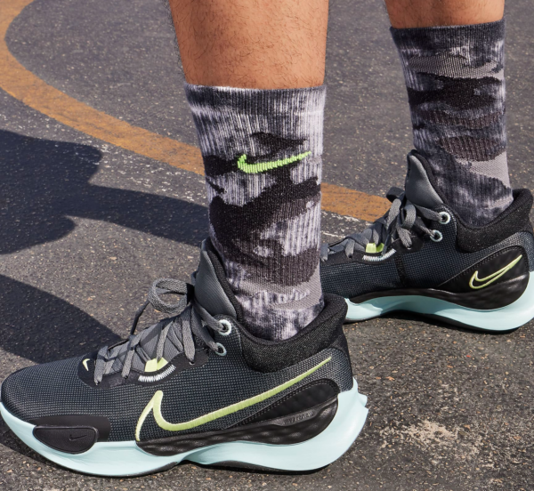 Giay Nike Renew Elevate 3 'Black Green' DD9304-008