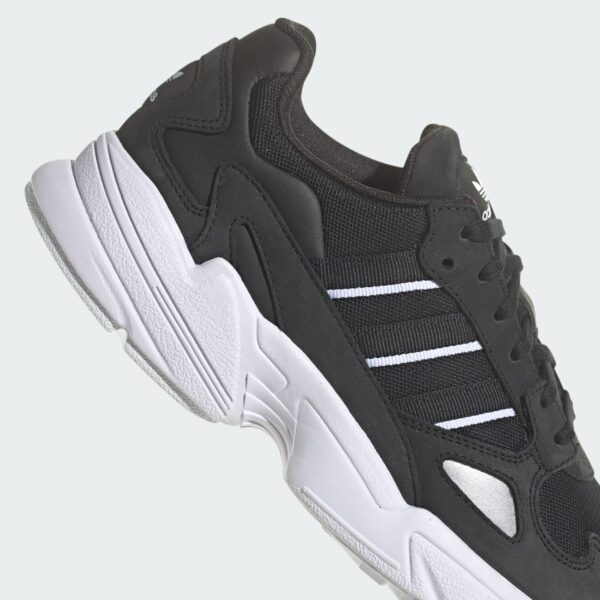 Giay Adidas Falcon 'Black' IG8301