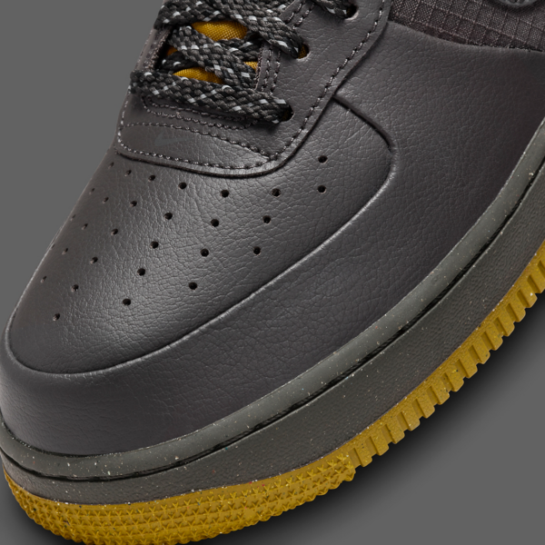 Giay Nike Air Force 1 'Winterized Grey Yellow' FB8877-200