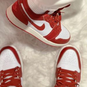 Giay Nike Air Jordan 1 Low SE GS 'Dune Red' FJ3465-160