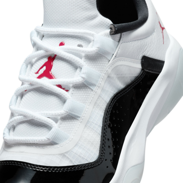 Giay Nike Air Jordan 11 CMFT 'White University Red' DV2629-106
