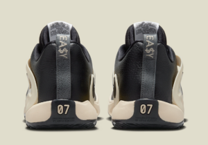 Giay Nike KD 15 'White Volt Photon Dust' FJ1216-001