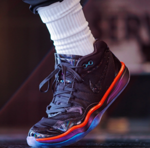 Giay Nike Air Zoom GT Hustle 2 'Greater Than Ever' FV4137-001