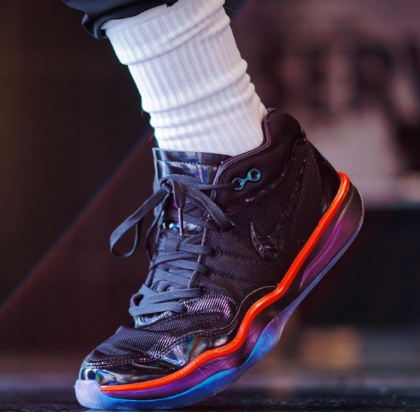 Giay Nike Air Zoom GT Hustle 2 'Greater Than Ever' FV4137-001
