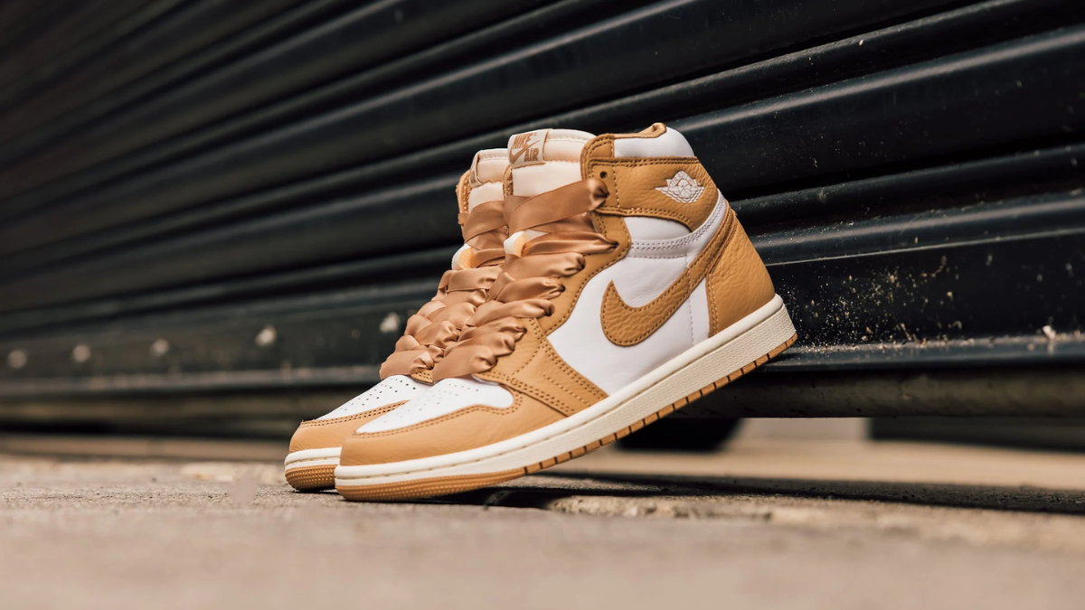 Những phát hành giày thể thao tốt nhất cho phái nữ năm 2023 Hinh anh 8: Nhung phat hanh giay the thao tot nhat cho phai nu nam 2023