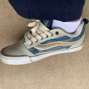 Giay Vans Knu Skool 'White and Blue' VN000E54NWD