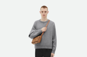 Tui Bottega Veneta Cassette 'Wood' 758105V39K02636