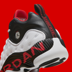 Giay Nike Air Jordan Jumpman Team 2 'Chicago Home' DZ7294-101