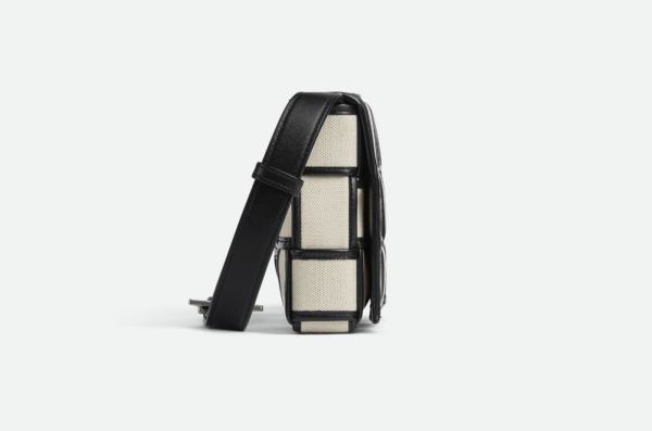 Tui Bottega Veneta Cassette 'Natural Black' 741451VMBN39809