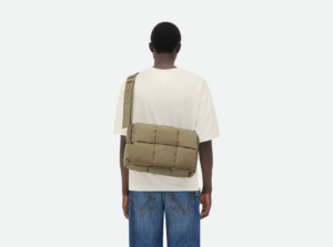 Tui Bottega Veneta Pillow Cassette 'Taupe' 743623V2ZN11537