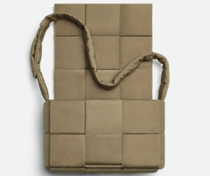 Tui Bottega Veneta Pillow Cassette 'Taupe' 743623V2ZN11537