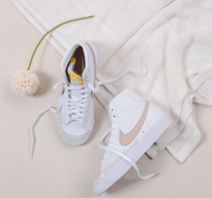 Giay Nike Blazer Mid '77 Vintage 'White Pink Oxford' CZ1055-118