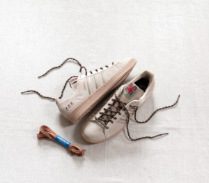 Giay Adidas Originals Campus 80S Chalk 'Brown' IE1900