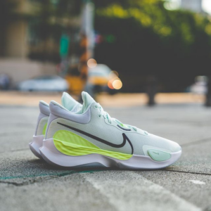 Giay Nike Renew Elevate 3 'Barely Green' DD9304-300