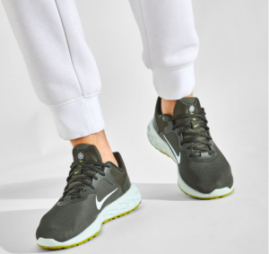 Giay Nike Revolution 6 Next Nature 'Black Green' DC3728-300
