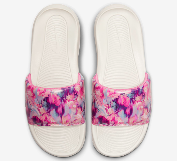 Dep Nike Victori One 'Cosmic Fuchsia' DZ6249-600