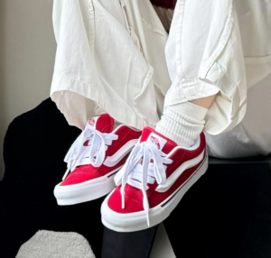 Giay Vans Knu Skool 'Red' VN0009QCJV6