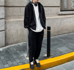 Ao Stussy Zip Hood SS22 'Black' 1974762