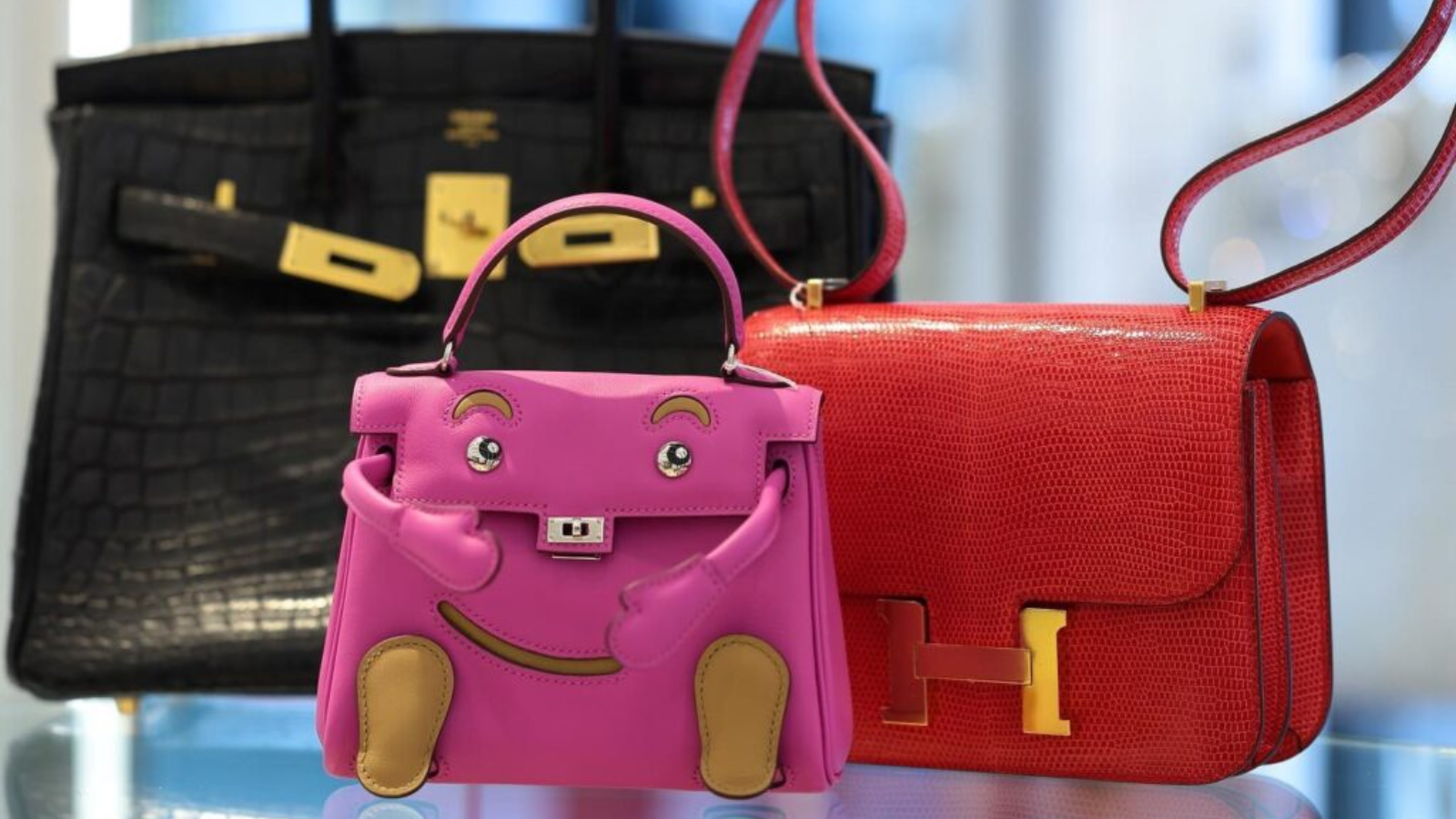 Kelly Doll: Đi sâu vào khám phá chiếc túi độc đáo của Hermès Hinh anh 2: Kelly Doll: Di sau vao kham pha chiec tui doc dao cua Hermes