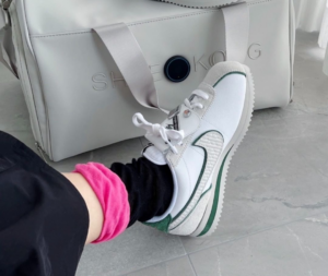 Giay Nike Cortez 'White Green Light Bone' FQ0259-110