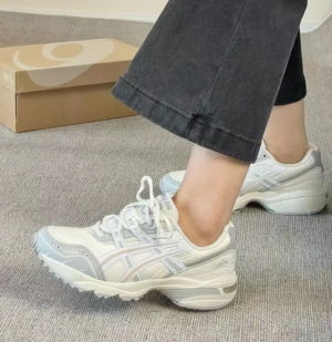 Giay Asics Gel-1090 'Cream Gray' 1203A243-022
