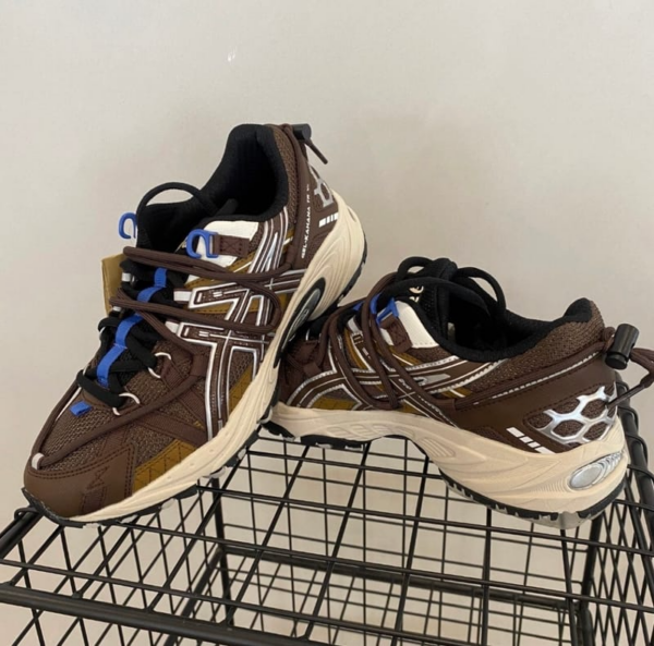 Giay Asics Gel-Kahana Tr V2 'Mocha' 1203A259-201