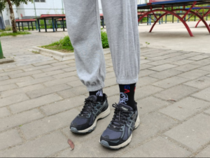 Giay Asics Gel Venture 6 Vintage 'Black' 1011B550-002