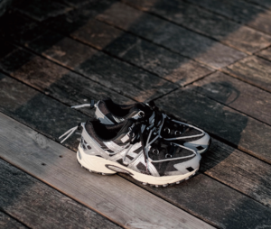 Giay Asics Kahana TR V2 'Black Silver' 1203A259-001