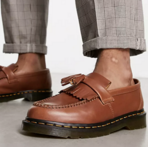 Giay Dr.Martens Adrian Tassel Loafer 'Tan Cambridge' 27721220