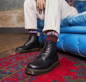 Giay Dr.Martens Vegan 101 Felix Ankle 'Black' 23984001