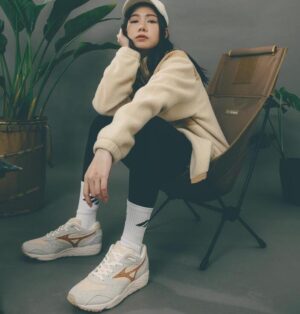 Giay Mizuno Contender Undyed 'White' D1GA225501