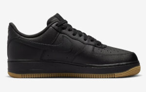 Giay Nike Air Force 1 '07 'Black Gum' DZ4404-001