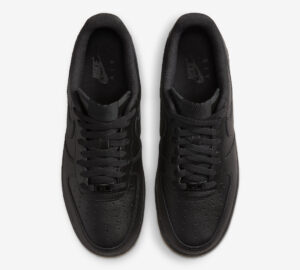 Giay Nike Air Force 1 '07 'Black Gum' DZ4404-001