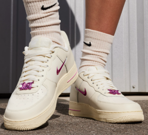Giay Nike Air Force 1 '07 SE 'Just Do It' FB8251-101