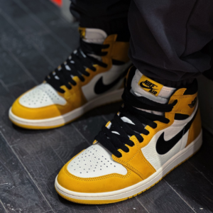 Giay Nike Air Jordan 1 Retro High OG 'Yellow Ochre' DZ5485-701