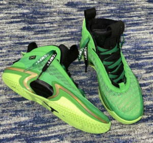 Giay Nike Air Jordan 36 ‘Green Spark’ CZ2650-300