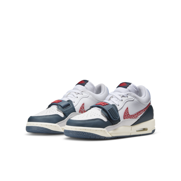 Giay Nike Air Jordan Legacy 312 Low GS 'Wolf Grey' CD9054-146