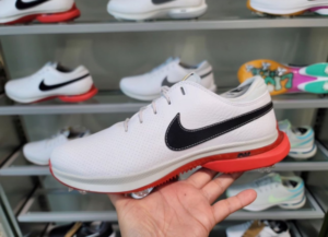 Giay Nike Air Zoom Victory Tour 3 'White Red' DX9025-101