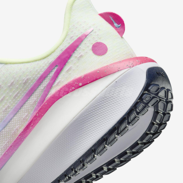 Giay Nike Air Zoom Vomero 17 'Pink Poam' FZ3974-686