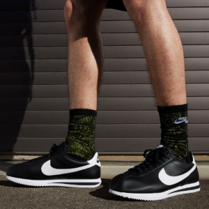 Giay Nike Cortez 'Black White' DM4044-001
