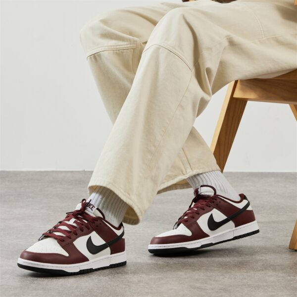 Giay Nike Dunk Low 'Dark Team Red' FZ4616-600