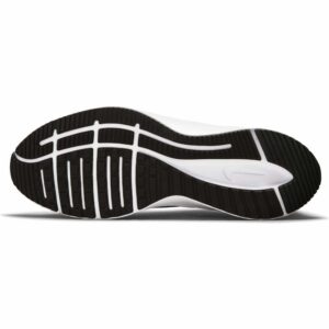 Giay Nike Quest 4 'Black White' DA1105-006